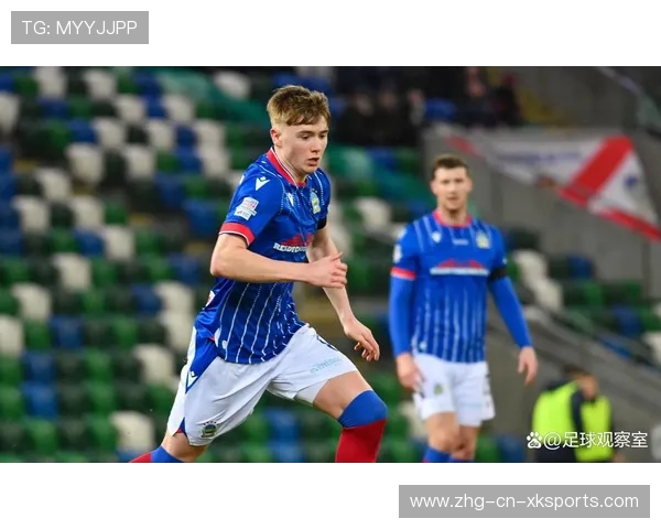 切尔西U21传球训练更细腻细节雕琢未来之星